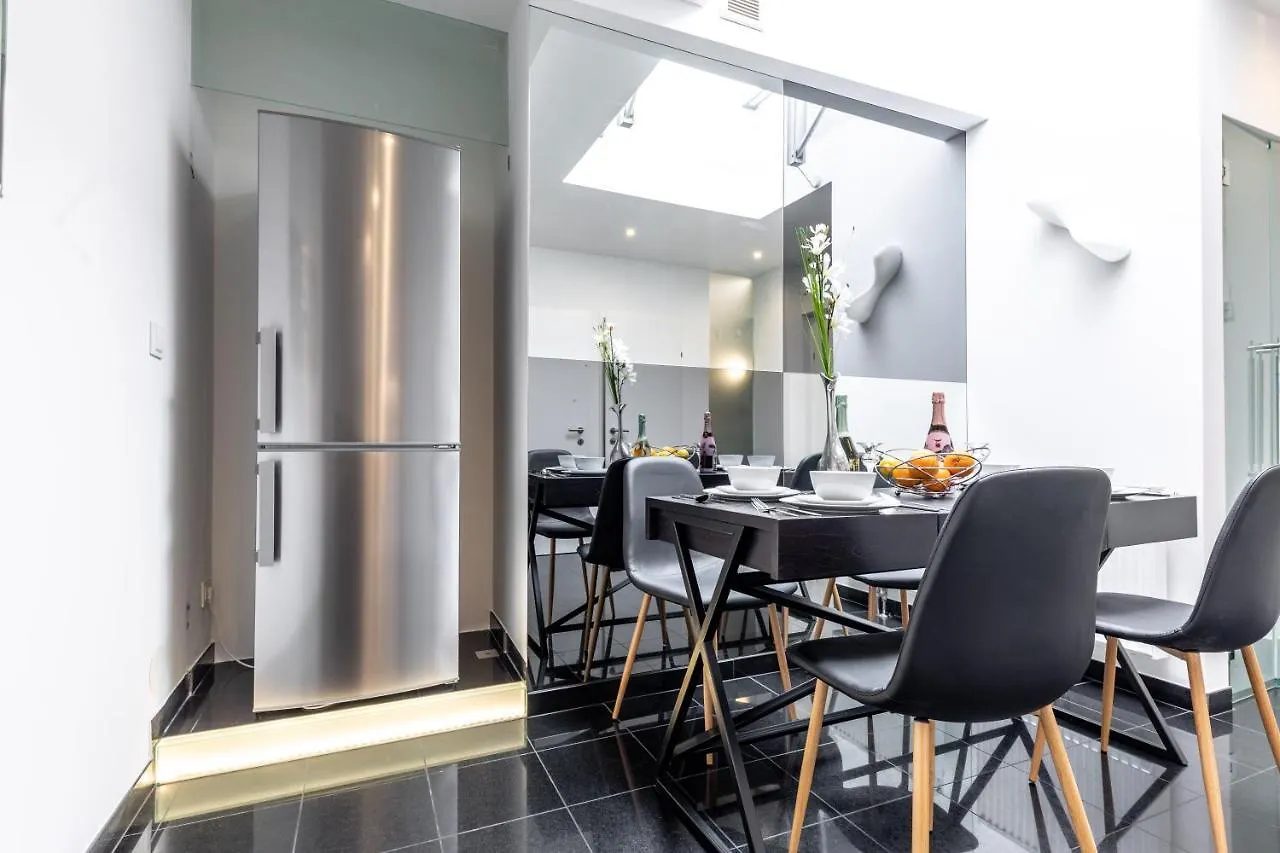 Ferienwohnung Easy Vienna Penthouse Apartment