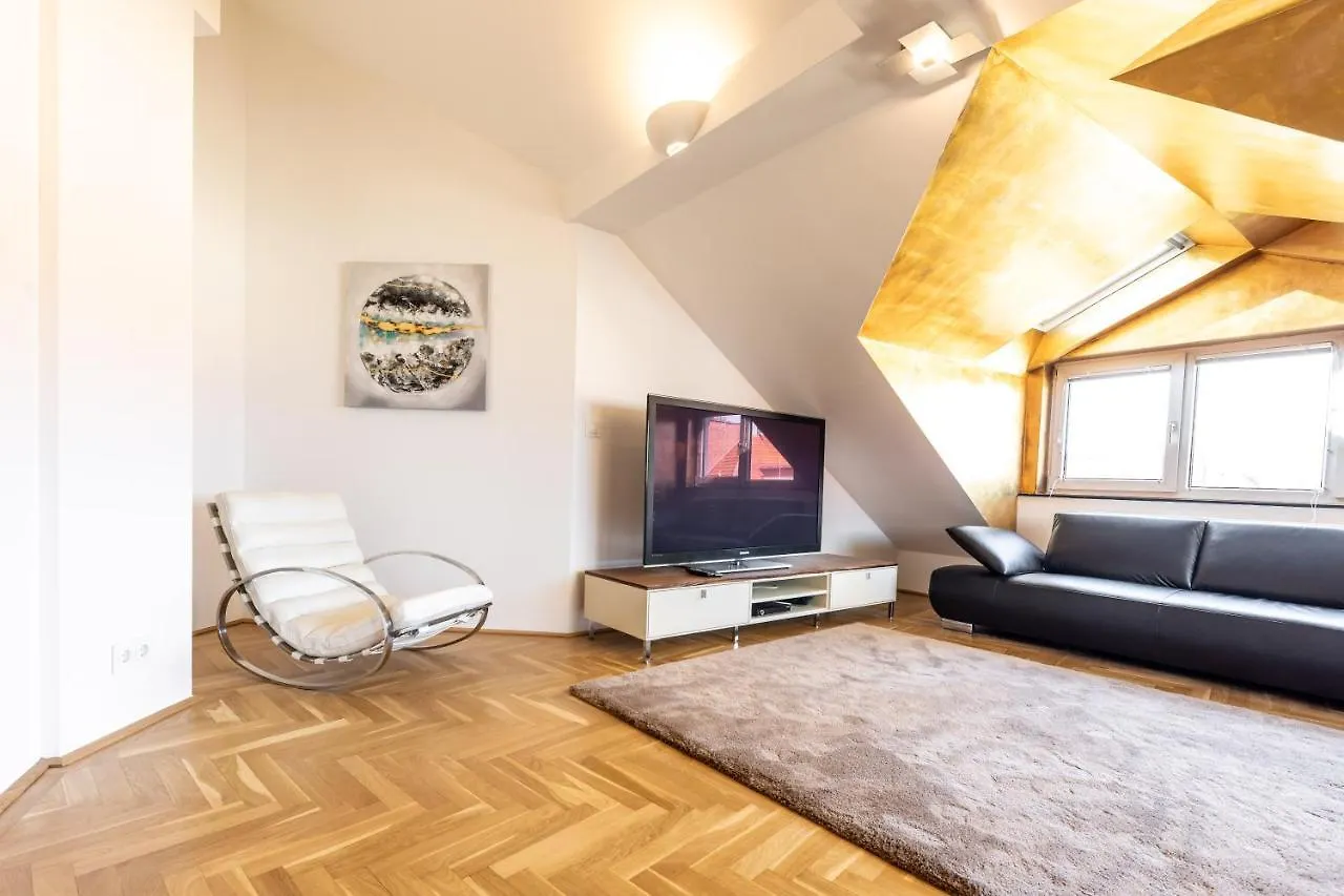Apartment Ferienwohnung Easy Vienna Penthouse Österreich