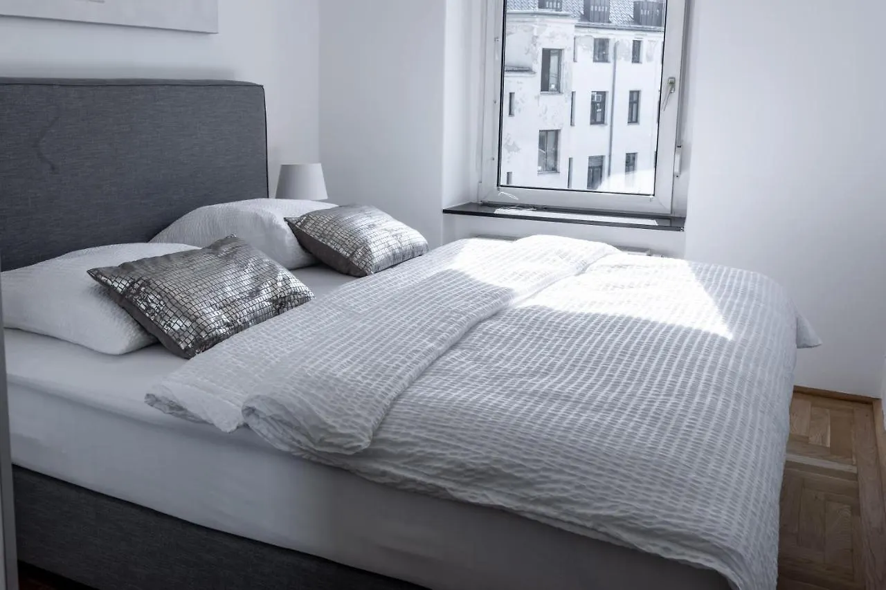Apartment Ferienwohnung Easy Vienna Penthouse
