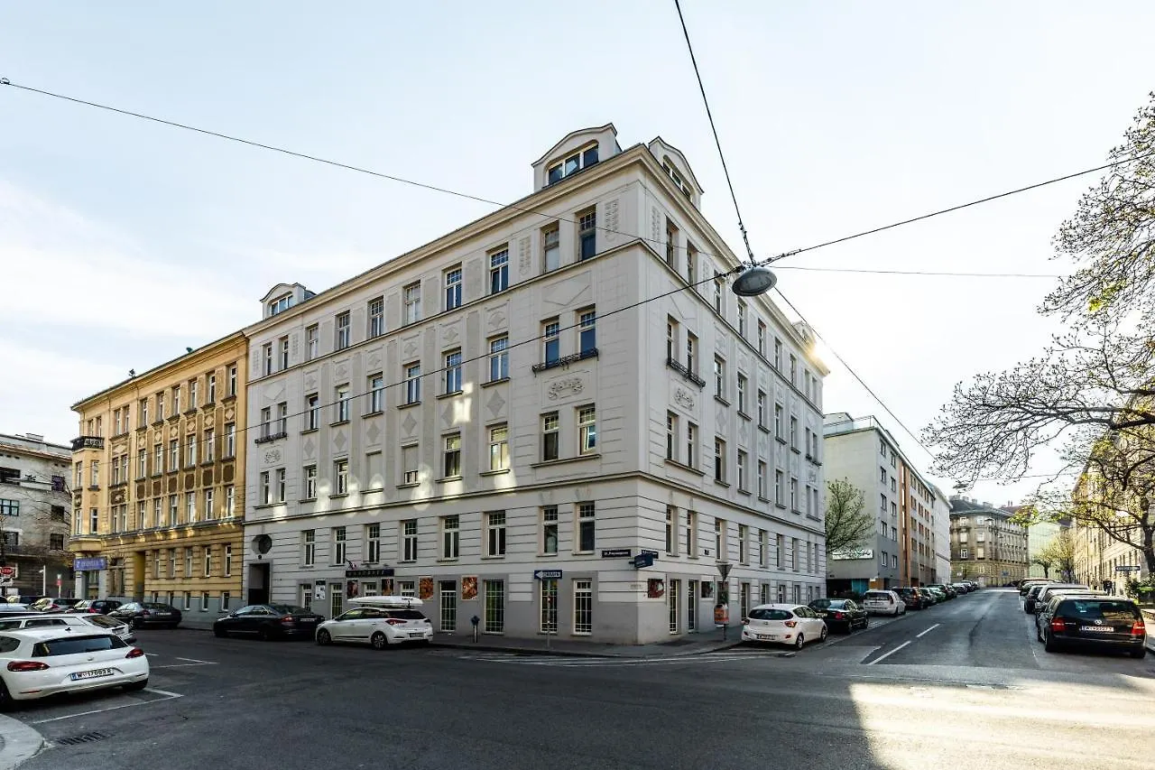 Ferienwohnung Easy Vienna Penthouse Apartment